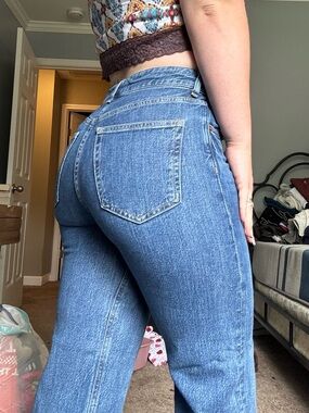 H&M high rise straight leg jeans size 4